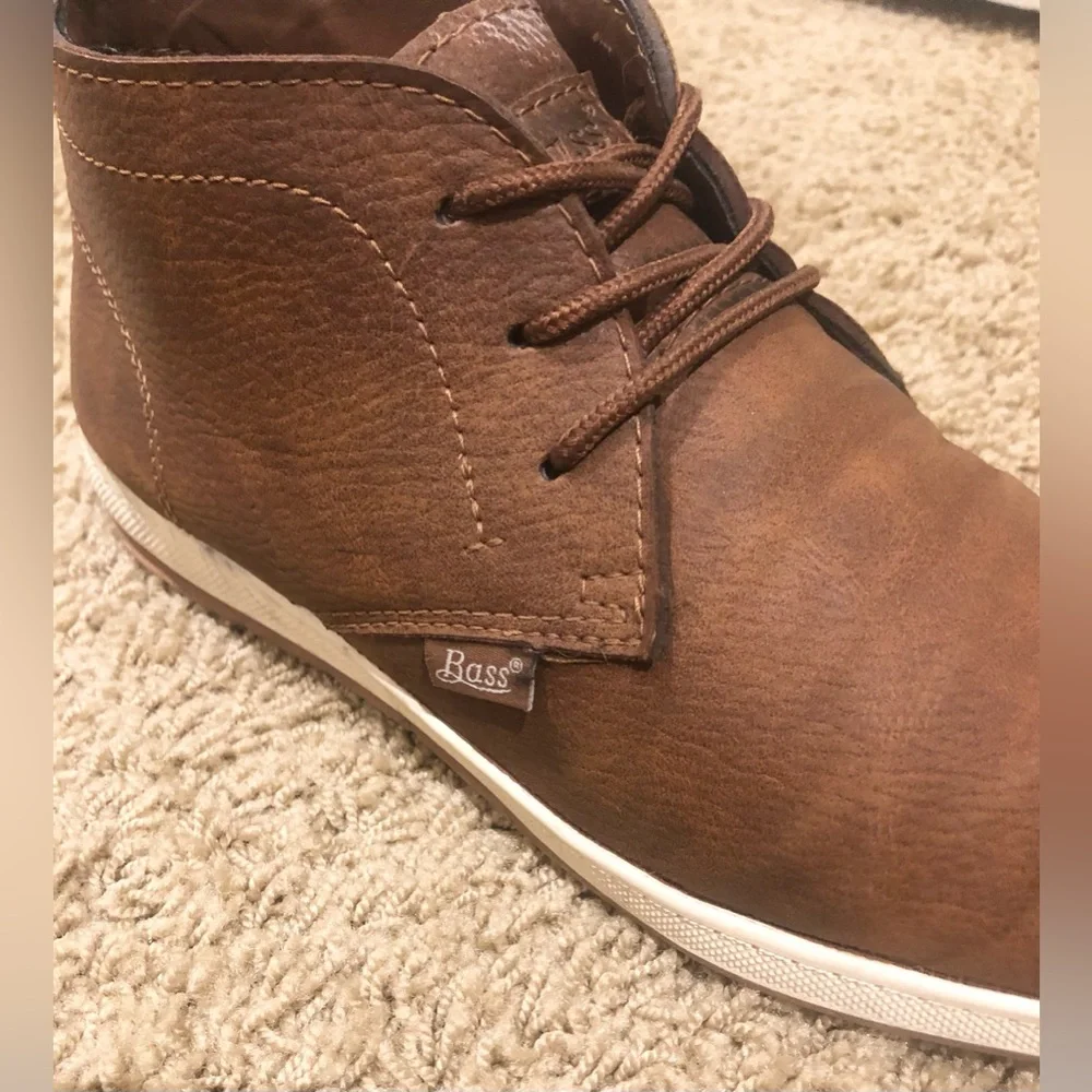 🟫BASS Brown Camel Chukka Lace-Up Ankle Boots Cushioned Shoes (w/White Trim)
